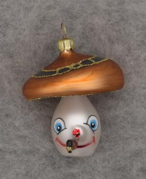 Pilz mit Gesicht und Pfeife - Kopie